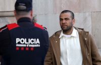 Justiça da Espanha nega recursos do MP contra liberdade provisória de Dani Alves