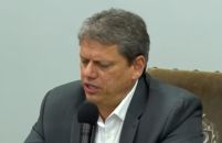 Tarcísio privatiza empresa de distribuição de água e energia por R$ 1 bilhão