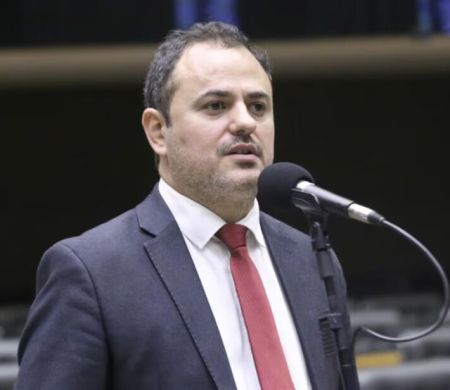 CCJ dá prazo até terça para Glauber Braga recorrer contra cassação