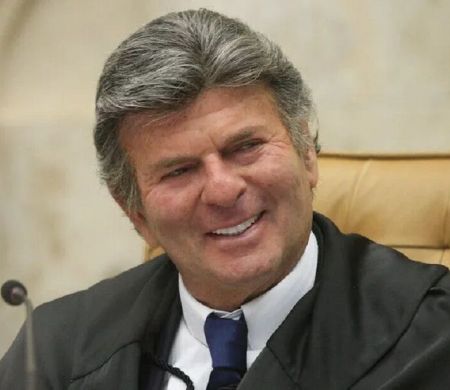 STF pode manter nomeação de parentes em cargos políticos