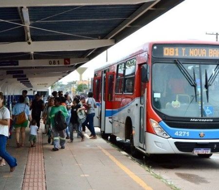 Capital mantém repasses e pressiona concessionária por melhorias no transporte  Capital mantém repasses e pressiona concessionária por melhorias no transporte