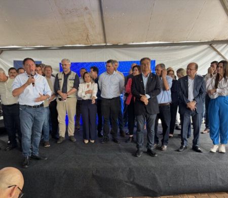 Gerson destaca união de esforços em prol da regionalização da saúde Gerson destaca união de esforços em prol da regionalização da saúde