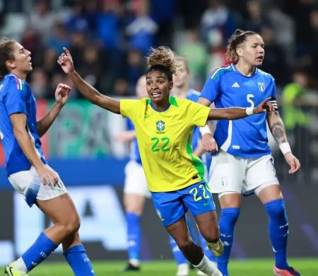 Brasil mantém hegemonia contra a Itália com vitória por 1 a 0 Brasil mantém hegemonia contra a Itália com vitória por 1 a 0