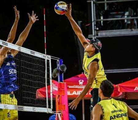 Duplas brasileiras estreiam com 6 vitórias no Mundial de Vôlei de Praia
