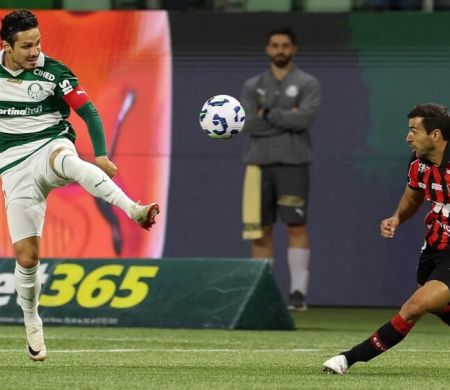 Palmeiras empata com Vitória e frustra sua torcida jogando em casa 