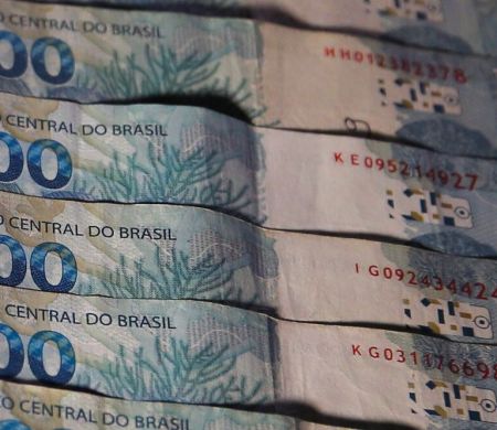 Lula sanciona isenção eleitoreira de IR para ganhos de até R$ 5 mil