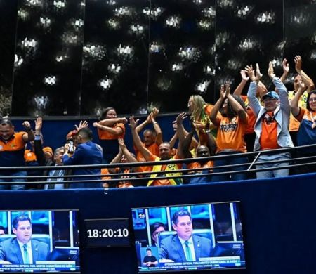 Senadores aprovam aposentadoria especial para agentes de saúde e endemias