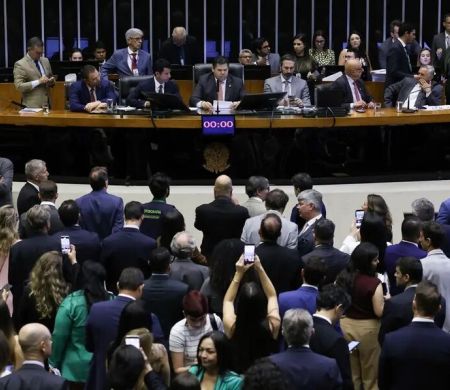 Congresso rejeita 56 vetos ao PL do licenciamento ambiental