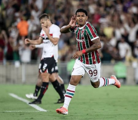 São Paulo sofre sua maior derrota em mais de duas décadas