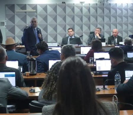 Dono do Banco Master e governador Zema são convocados pela CPMI