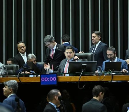 Senado reage e prepara freios ao STF após lambança de Gilmar Mendes