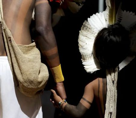 Jovens apresentam o maior risco de suicídio, afirma a Fiocruz 