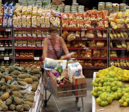Para Fipe, preços dos alimentos moderam alta do IPC no início de dezembro