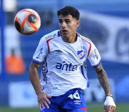 Botafogo encaminha a contratação de Lucas Villalba, do Nacional-URU