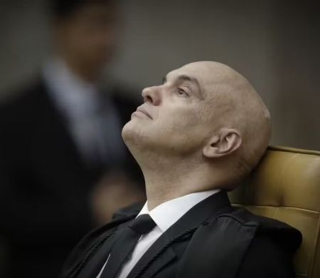 Após caso Master, Moraes manda dez condenados para prisão domiciliar