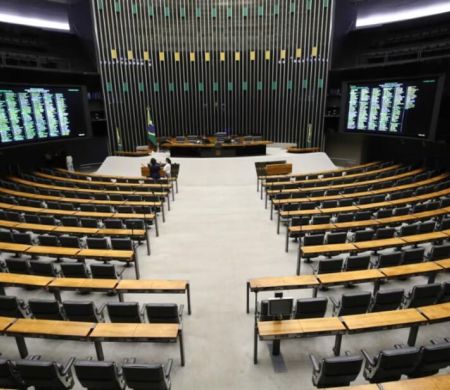 Deputados já gastaram mais de R$ 100 mil com viagens oficiais em 2026