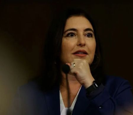 Simone diz que deixará Ministério do Planejamento até 30 de março