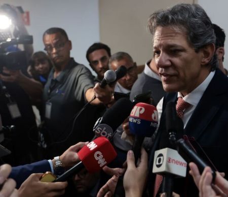 Haddad diz que guerra não deve impactar economia brasileira imediatamente