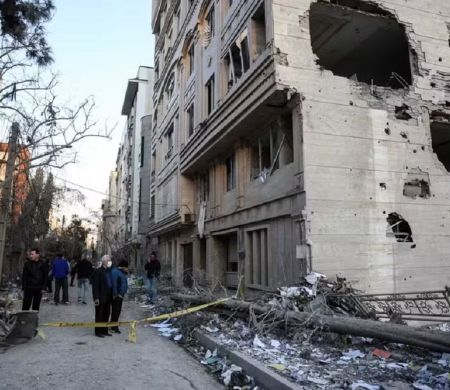 Gabinete presidencial do Irã é atingido por bomba de Israel