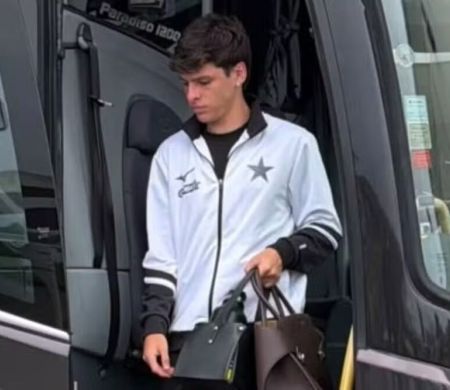 Montoro, do Botafogo, recusou a Itália e sonha com Argentina