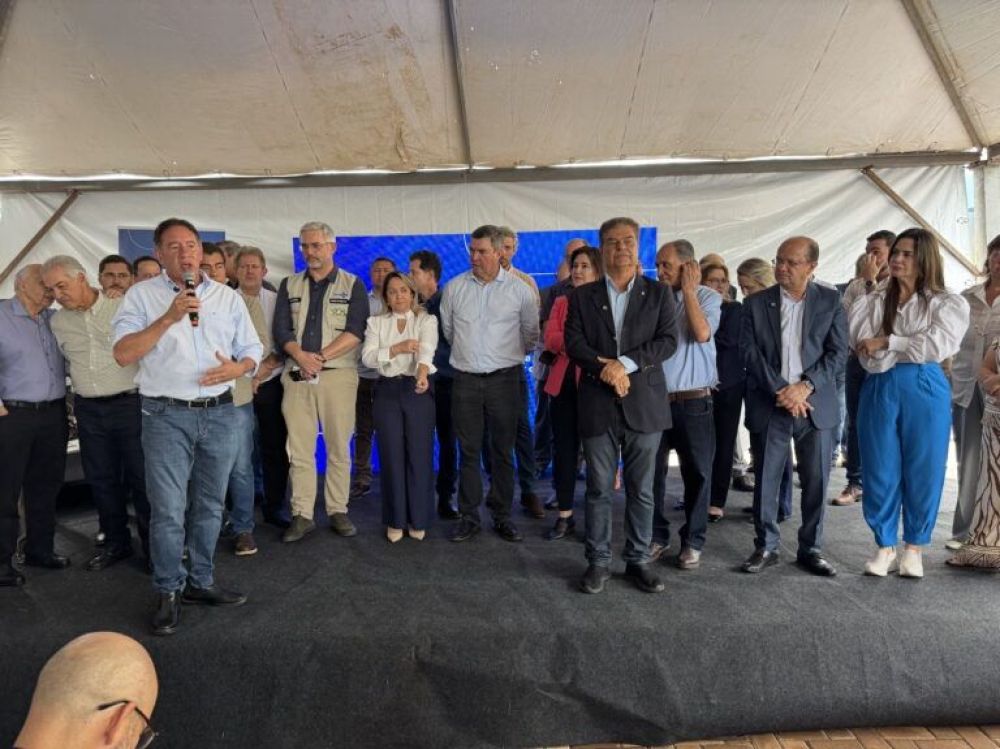 Gerson Claro discursa durante evento em Dourados. (Foto: Divulgação)