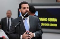 Câmara analisa pedido de cassação do mandato do vereador Claudinho Serra