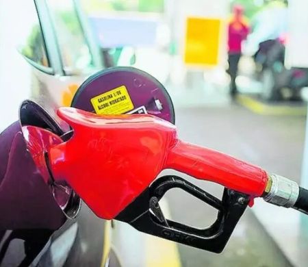 Gasolina e diesel sobem de preço no sábado (1º) com aumento do ICMS