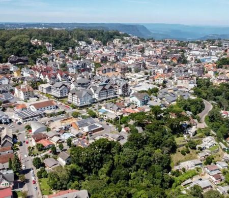 Quase 1,5 milhão de turistas internacionais visitaram o Brasil em janeiro