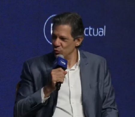 Chamuscado, Haddad jura que não é “candidato a nada” nas eleições de 2026