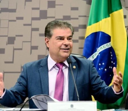 Nelsinho Trad enfrenta grandes desafios nacionais em sua agenda