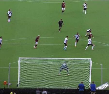 Flamengo vence o Vasco mais uma vez e vai à final do Campeonato Carioca