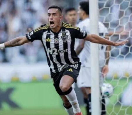 Jogando em casa, Atlético supera Botafogo e vence primeira no Brasileirão