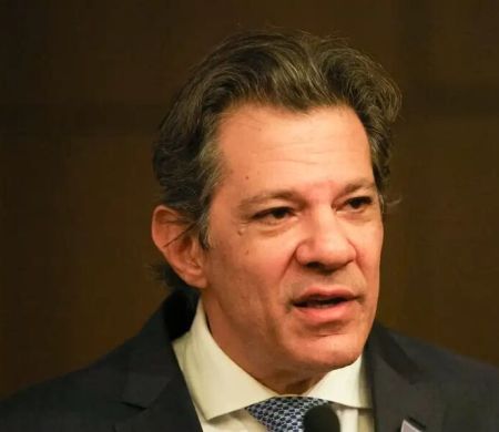 Haddad diz que o país deve terminar o ano melhor do que estimado por projeções