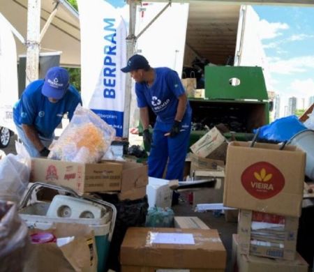 14ª edição do 'Drive Thru da Reciclagem’ coletou 7 toneladas de resíduos 