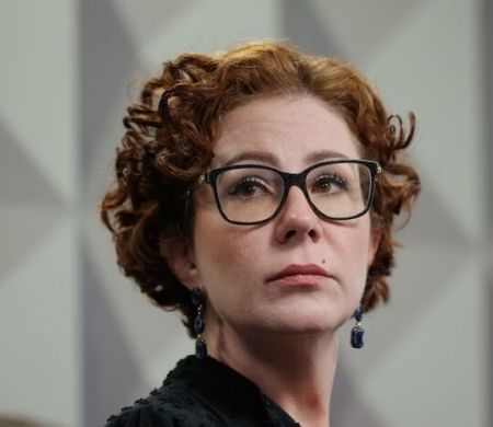 “Não sobreviveria à cadeia”, diz Zambelli após condenação a 10 anos