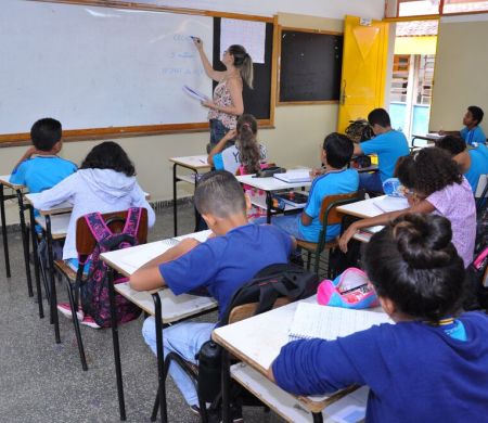 Com 375 vagas, seleção para professores é aberta em Campo Grande