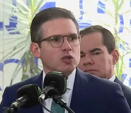 Hugo Motta diz que país está cansado de aumento de impostos sobre IOF