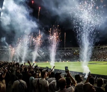 Vasco e Bragantino se enfrentam neste sábado em São Januário 