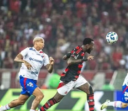 Flamengo assume a liderança do Brasileirão ao golear o Fortaleza 