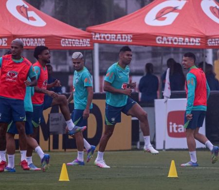 Ancelotti esboça time titular do Brasil para enfrentar o Equador