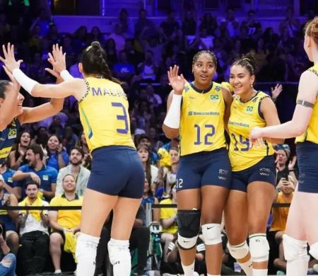 Brasil derrota EUA e mantém aproveitamento de 100% na VNL 