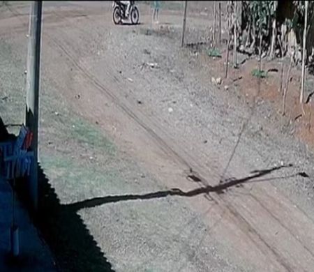 Jovem é executado a tiros em plena rua no Jardim Los Angeles 