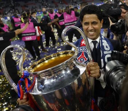 Presidente do PSG faz elogio a Neymar e fala de briga com Mbappé