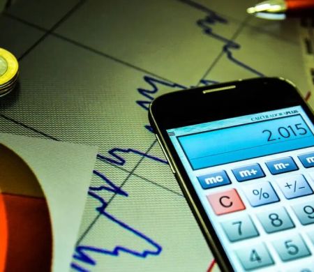 Mercado prevê um crescimento econômico de 2,2% em 2025