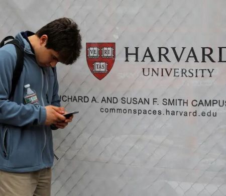 EUA vão monitorar redes de brasileiros que pedirem visto de estudante