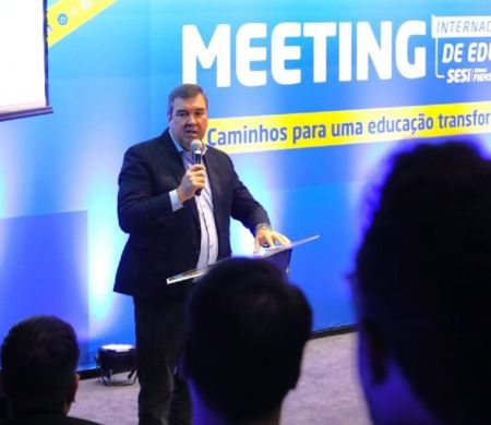 Governo aponta caminhos na formação de jovens talentos