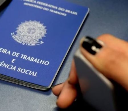 Desemprego recua para 6,2% no trimestre terminado em maio