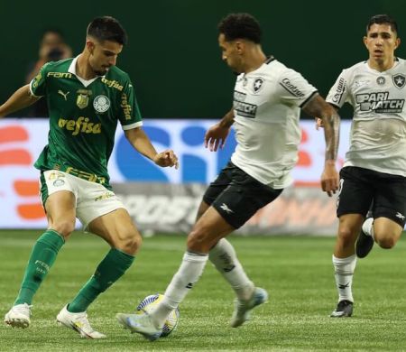 Palmeiras e Botafogo duelam hoje no mata-mata do Mundial