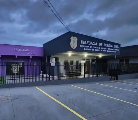 Caçada ao suspeito de matar mulher em kitnet mobiliza a polícia em Costa Rica