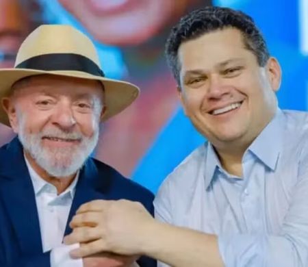 Governo paga quase meio bilhão em emendas em um dia